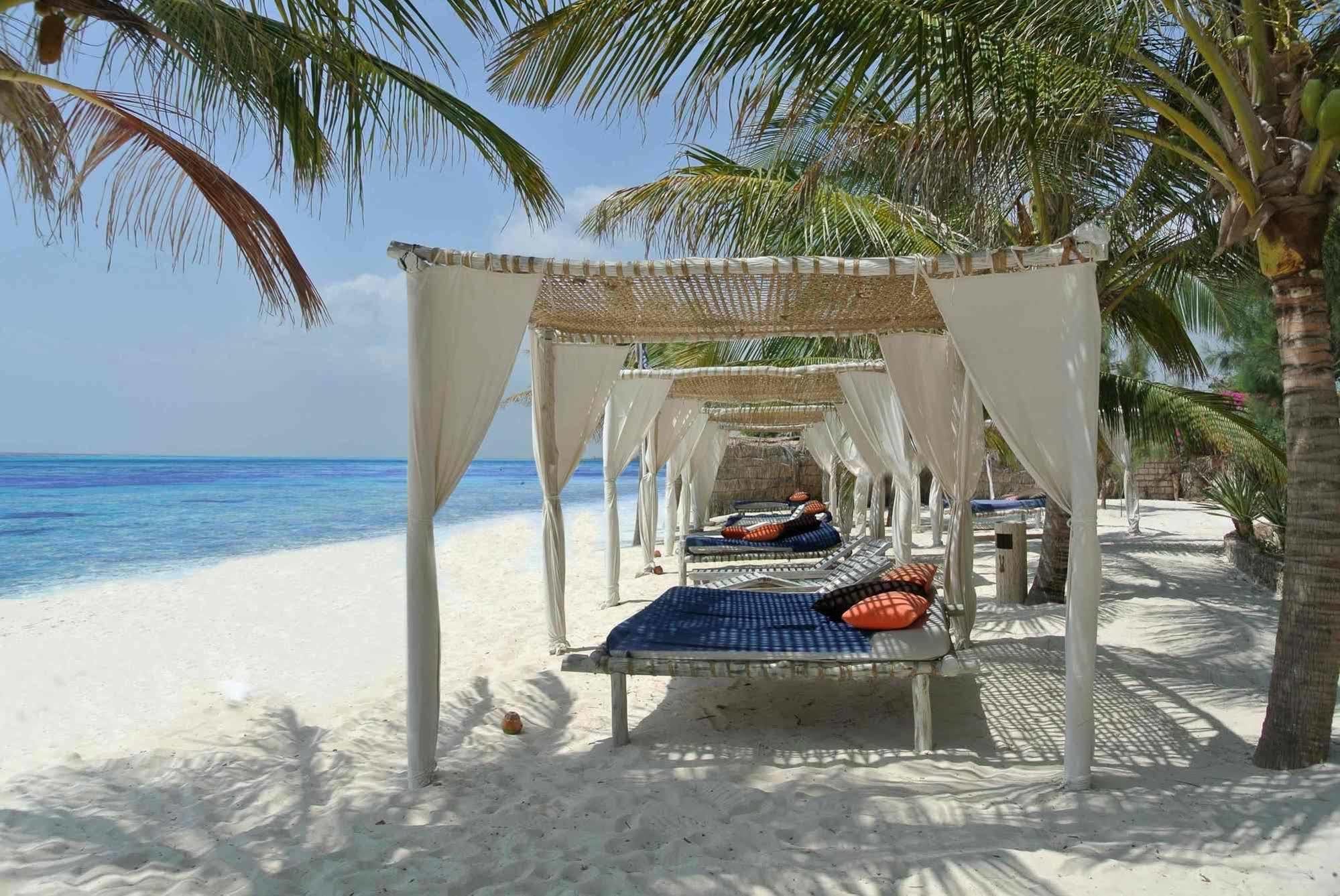 Twiga Beach Resort Watamu Exteriör bild